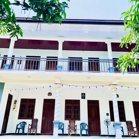 Geethani Tourist Home Polonnaruwa Exterior foto
